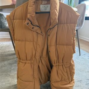 Alia Quilted Puffer Vest in Camel/Tan